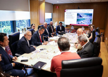 Gestiona Américo ante la SICT impulso a infraestructura ferroviaria y carretera en Tamaulipas