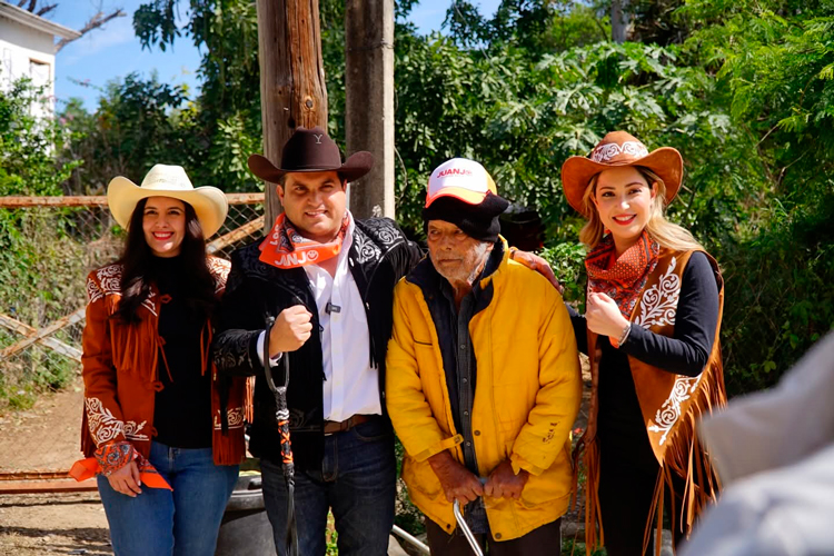 Salazar apuesta por cercanía ciudadana