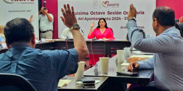 Respalda Cabildo reconocimiento de Patty Chío al Magisterio