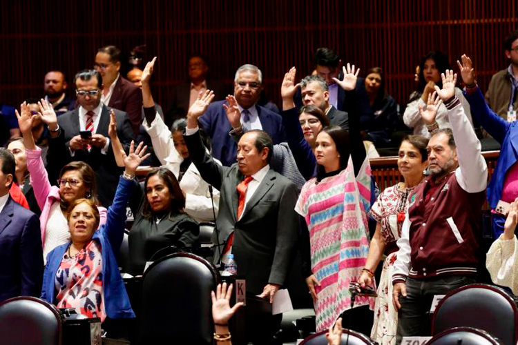 Diputados aprueban el plan B de reforma electoral