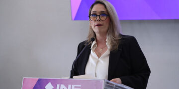 Exigen modernizar microbuses o perderán concesión