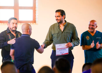 Entregó Alcalde Carlos Peña Ortiz Diplomas del programa municipal “Tazo Dorado”