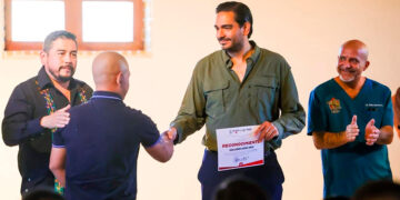 Entregó Alcalde Carlos Peña Ortiz Diplomas del programa municipal “Tazo Dorado”