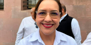 Diputados ‘operan’ cancelar comparecencia de Salud