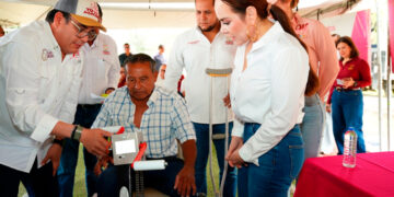 Refrenda Gobernador unidad y trabajo en equipo con Patty Chío