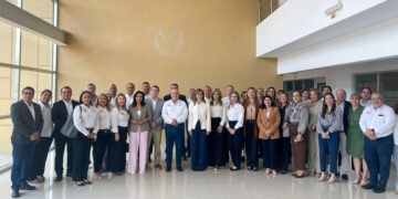 Refrenda Gobernador unidad y trabajo en equipo con Patty Chío