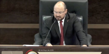 Simulacro exhibe disciplina… y resistencia