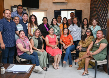 Envía UAT segunda generación de alumnos al programa intercultural de Disney
