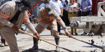 Entrega Carmen Lilia obras de pavimentación y recarpeteo en 4 colonias
