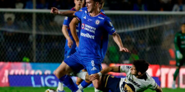 Pumas resiste ante Cruz Azul