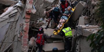 Suman 164 muertos por sismos en Venezuela