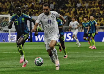 Colombia vence 3-1 a una debutante Uzbekistán