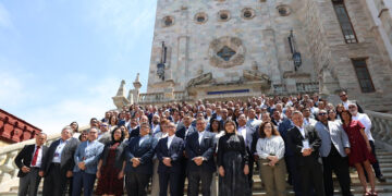 Gobierno de NLD beneficiará a más de 400 atletas con becas