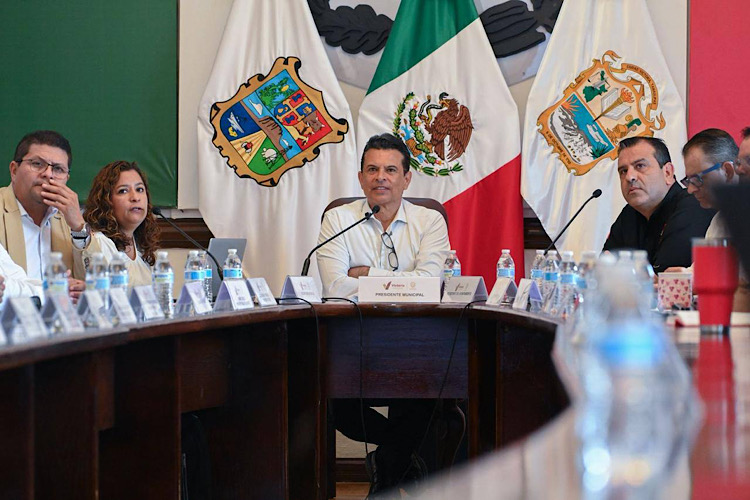 Gobierno de NLD beneficiará a más de 400 atletas con becas