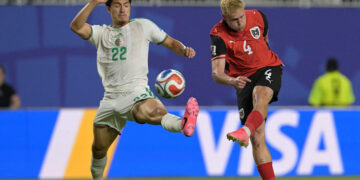 Argelia y Austria van a 16avos
