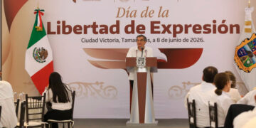 Llama Américo a fortalecer un periodismo libre,  responsable y  comprometido con la verdad