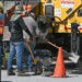 Con intenso bacheo, reparan calles dañadas por lluvias en Victoria
