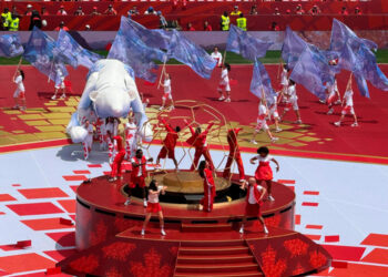 Canadá enciende su histórica fiesta mundialista