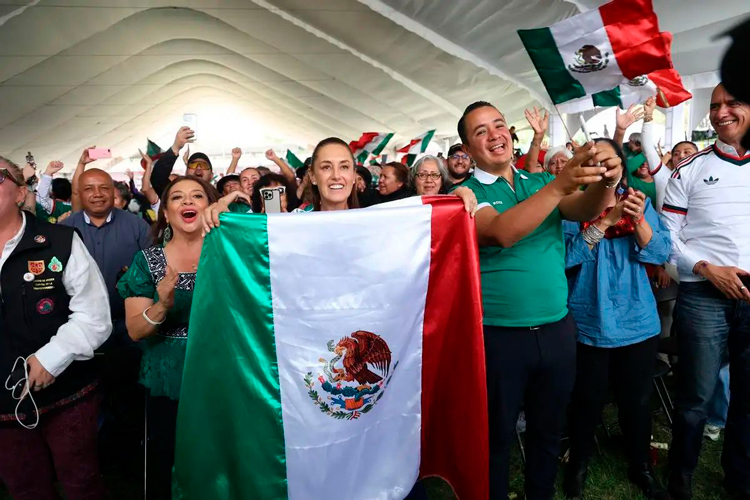 Sheinbaum destaca estabilidad y orgullo nacional