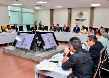 Afinan recorte burocrático para ahorrar recursos