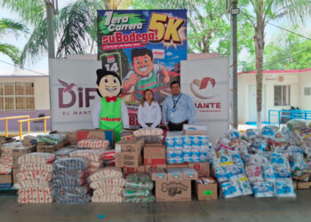 Recibe DIF El Mante  donativo de la Carrera 5K con causa
