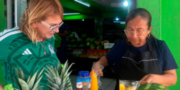 Comercios locales sostienen economía de Reynosa: Deandar