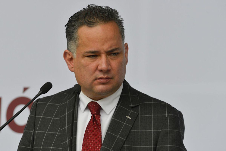 Cabeza de Vaca a Santiago Nieto: “No somos iguales”