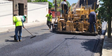 Refuerza Lalo Gattás conservación de calles de Victoria