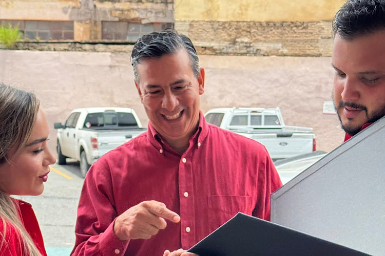 Exige cuentas antes de buscar candidaturas públicas