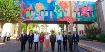 Supervisa Patty Chío labores de limpieza en entrada al Huastequillo