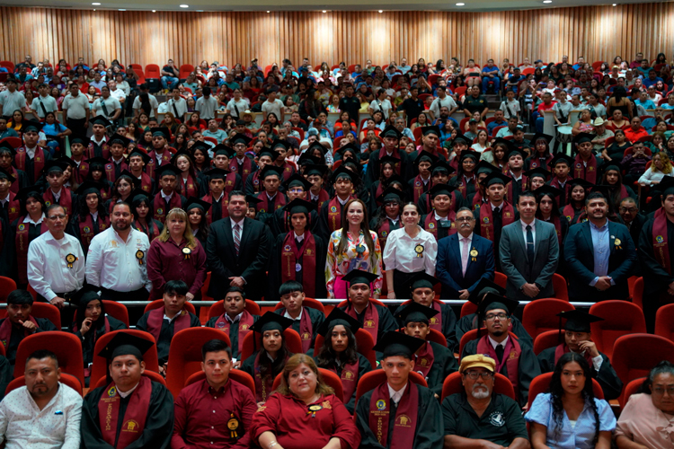 El tamaulipeco más joven en ser inducido a la Legión de Honor Nacional de México