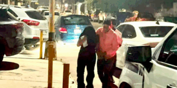 Madre rompe silencio; defiende inocencia de Danna