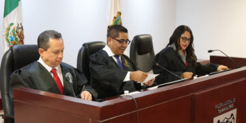 Inicia alcalde Lalo Gattás nueva obra asfáltica en la Ampliación Las Playas