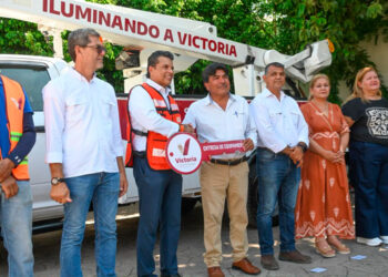 SAT vigila con ‘lupa’ operaciones de contribuyentes