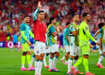 Portugal vence a Croacia con polémica