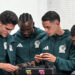 Tricolor devuelve relojes tras polémico regalo recibido
