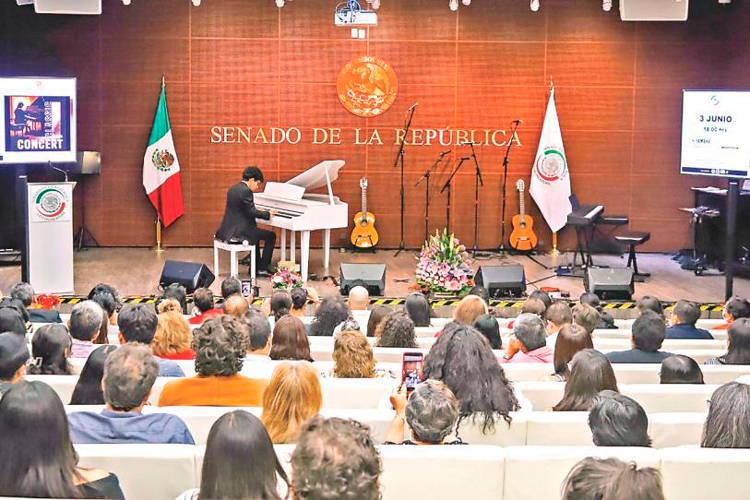 Keiko Fujimori promete un proceso de reconciliación tras ganar la presidencia de Perú