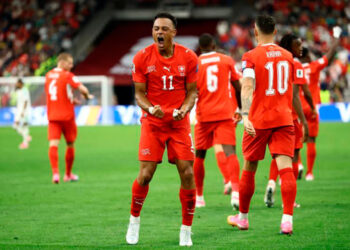 Portugal vence a Croacia con polémica
