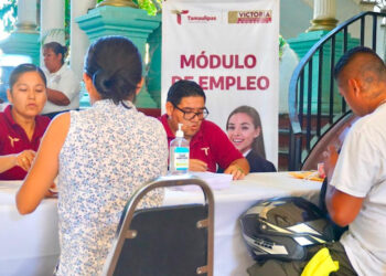 Gloria Garza y César activan al PAN en territorio