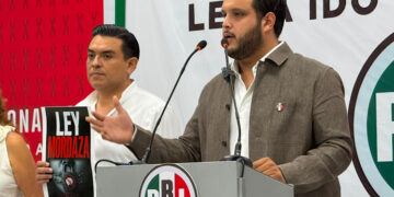 Gloria Garza y César activan al PAN en territorio
