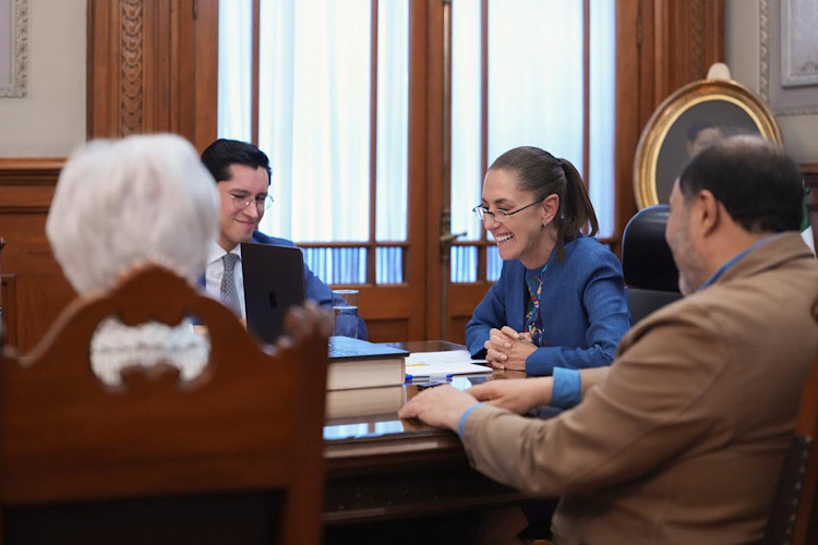 Sheinbaum: poder sin principios termina en arrogancia