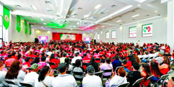 PRI pierde más de 590 mil militantes; Morena crece más de 400%
