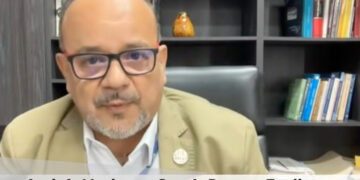 Fiscalía descarta persecución política contra Cabeza de Vaca