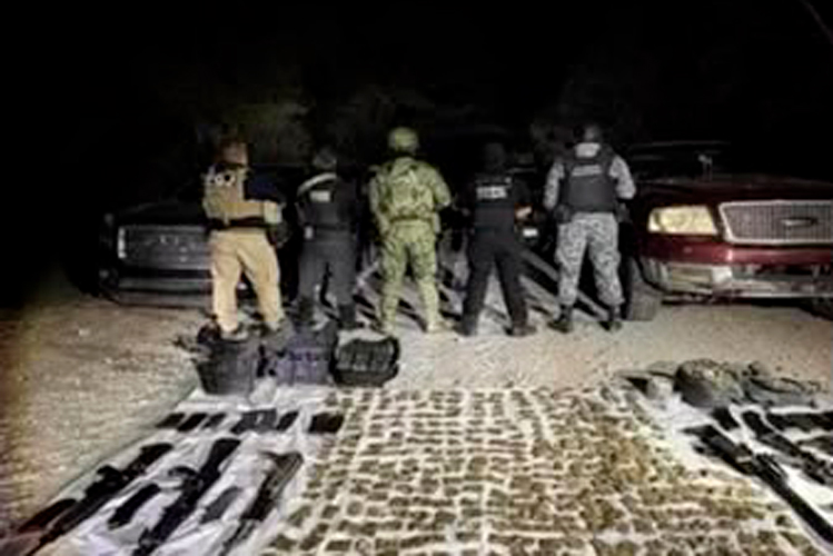 FGR destruye 25 vehículos “monstruo” en Tamaulipas