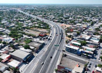 Gobierno Municipal de El Mante entrega material de construcción en el Ejido Los Generales