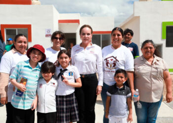 Carmen Lilia impulsa vivienda digan