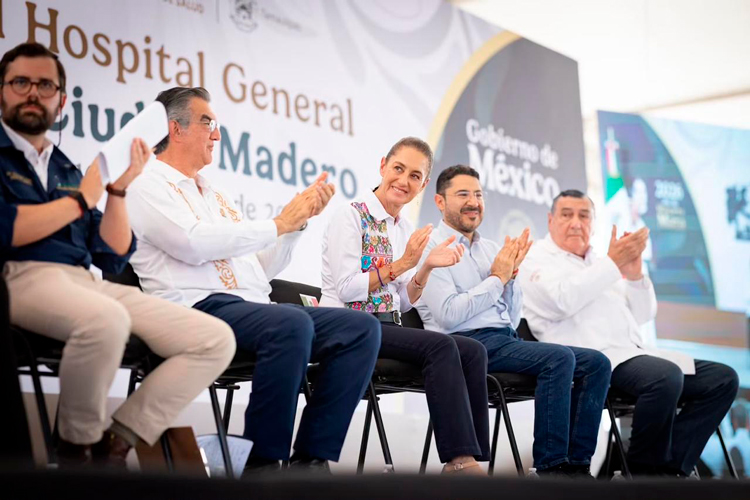 Víctor García refuerza presencia política en colonias