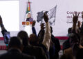 Sheinbaum va contra gobernadores y Alcaldes con doble nacionalidad