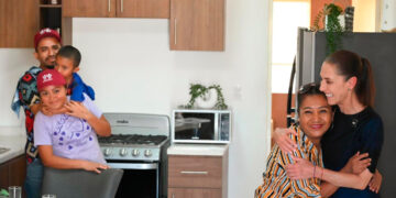 Sheinbaum entrega vivienda adecuada en Reynosa y Matamoros