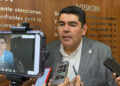 Doble nacionalidad cerraría candidatura a Cabeza de Vaca